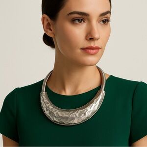 Vintage Givenchy Modernist Silver‑Tone Cleopatra Collar Necklace